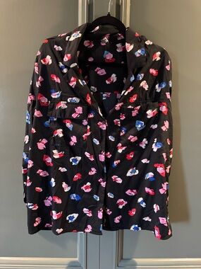 Women’s Black Floral-Print Button Front Blouse
